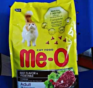 Merk Makanan Kucing yang Bagus dan Murah MeO